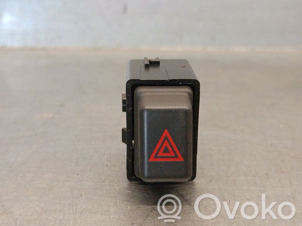 Cadillac SRX Botón interruptor de luz de peligro 