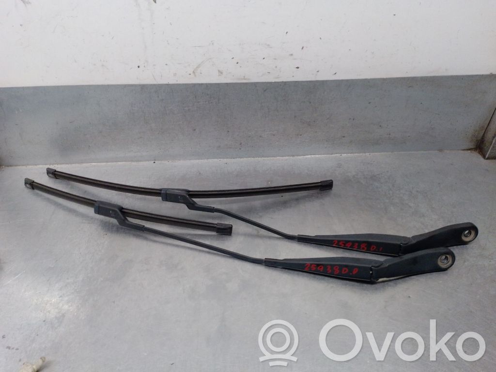 Ford Mondeo MK IV Wischerarm vorne