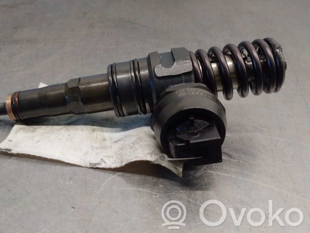 Inyector de combustible   038130073BP,0414720314