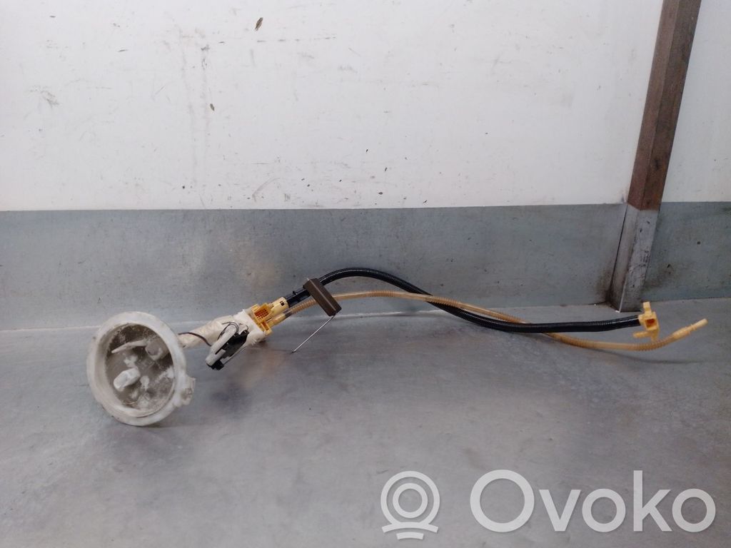 Volkswagen Tiguan Bomba interna de combustible 