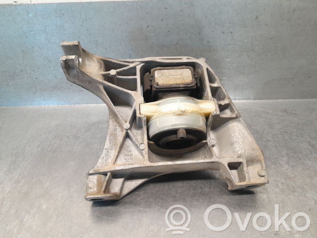 Soporte de montaje del motor   4A103720,9821089380