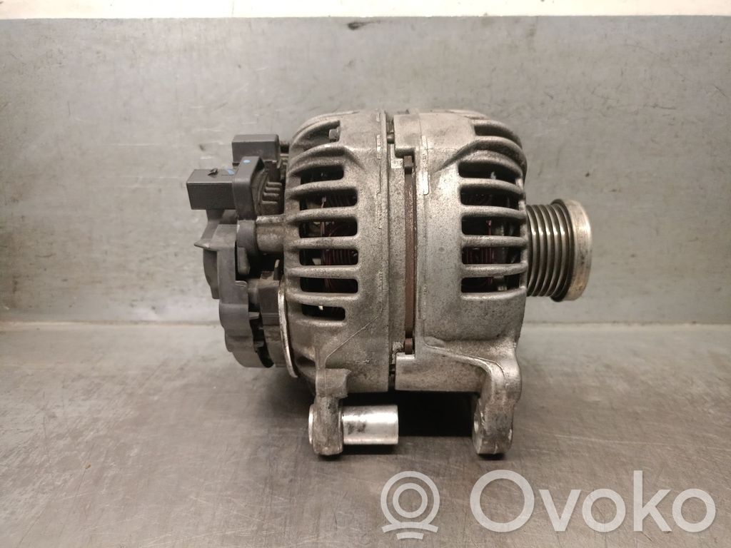 Volkswagen Passat Alltrack Generatore/alternatore 