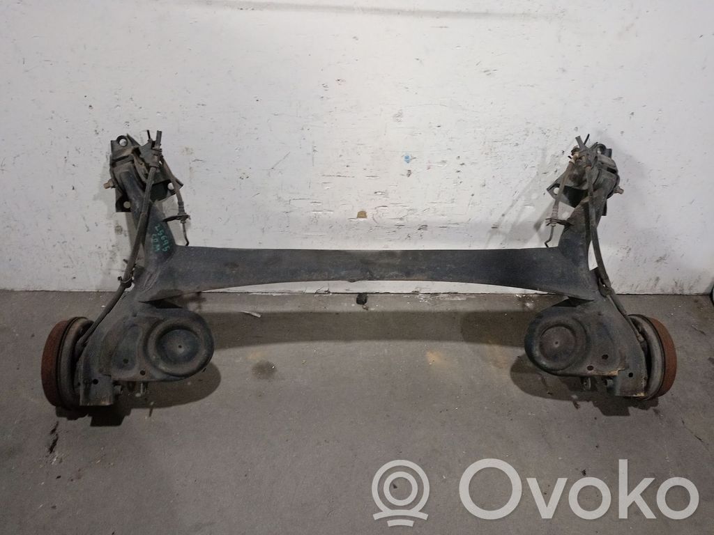 Fiat Panda III Belka osi tylnej z reduktorem
