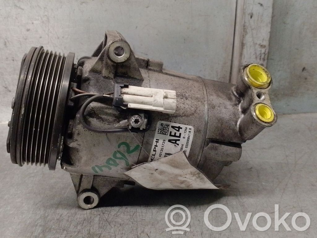 Opel Zafira B Compressore aria condizionata (A/C) (pompa) 