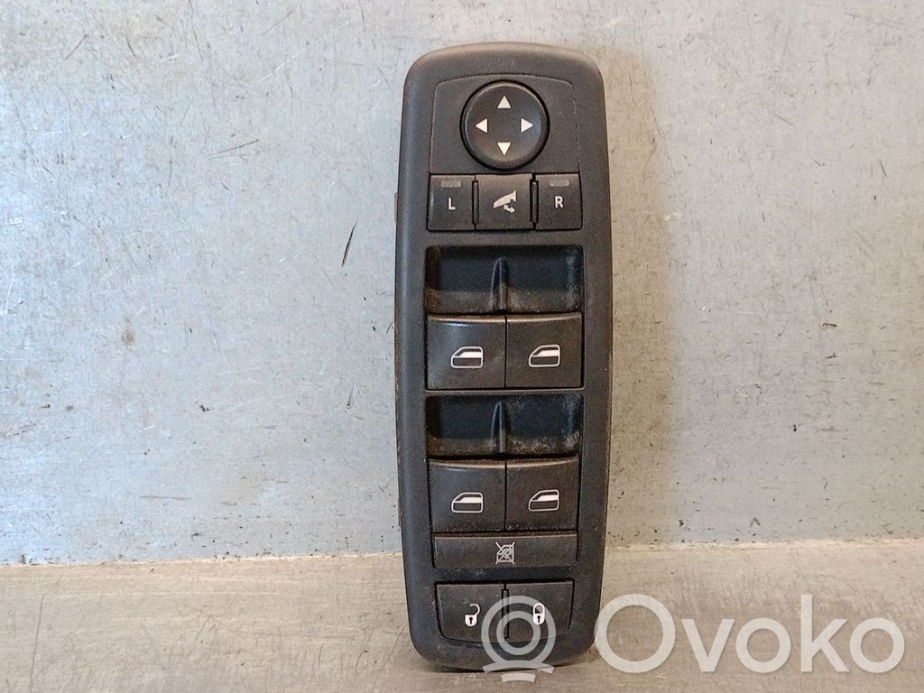 Dodge Journey Przyciski szyb 