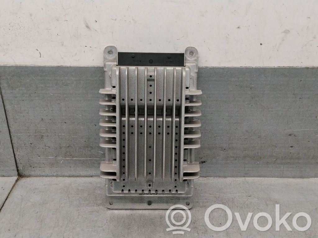 Audi A3 S3 8P Vahvistin 