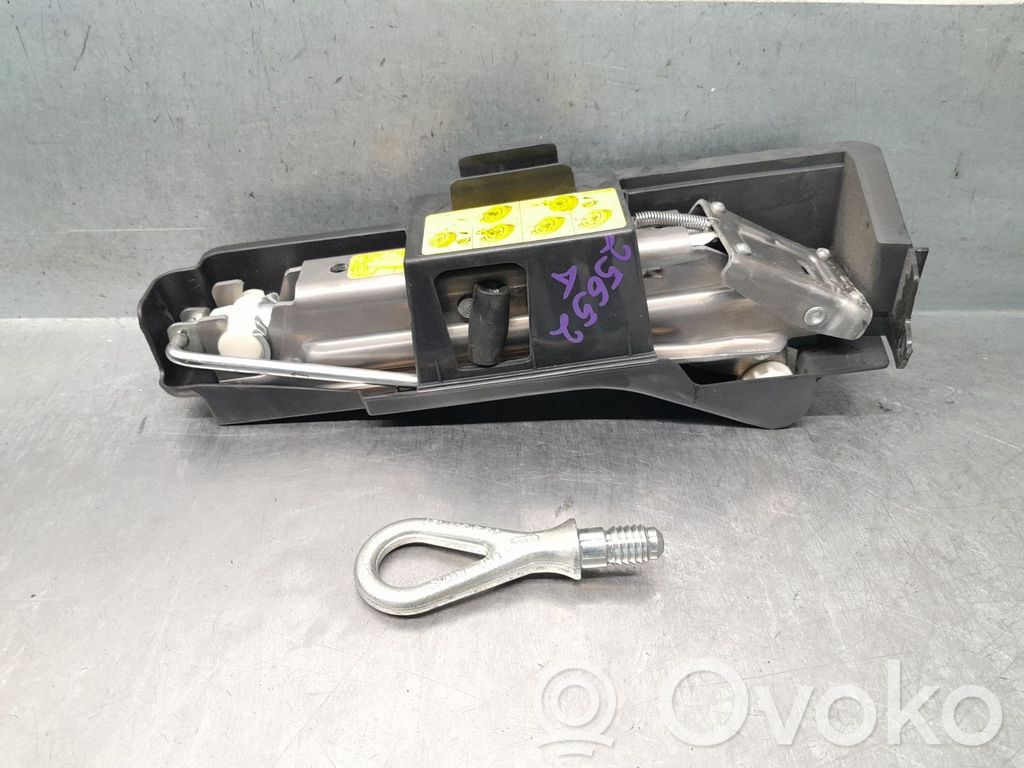 Audi A6 S6 C6 4F Cric 