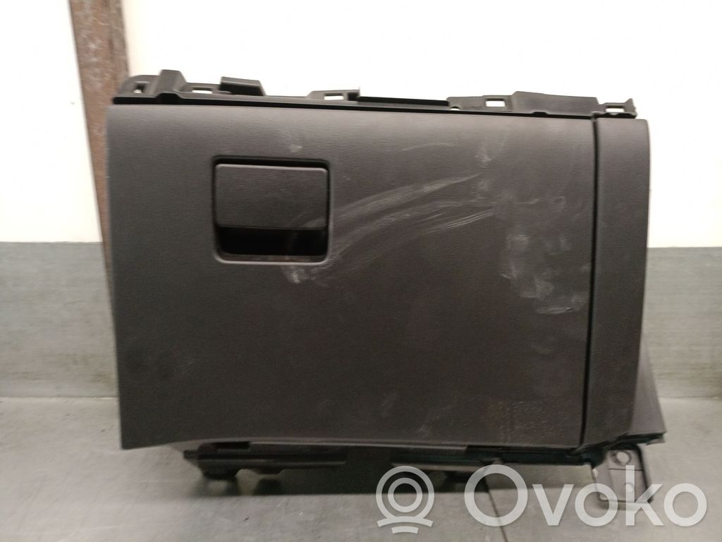 Handschuhfach   KB7W64261,KB7W64261