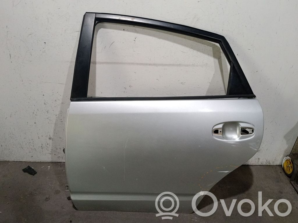 Toyota Prius (XW20) Porte arrière