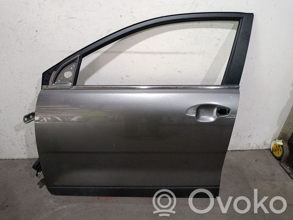 KIA Stonic Дверь 