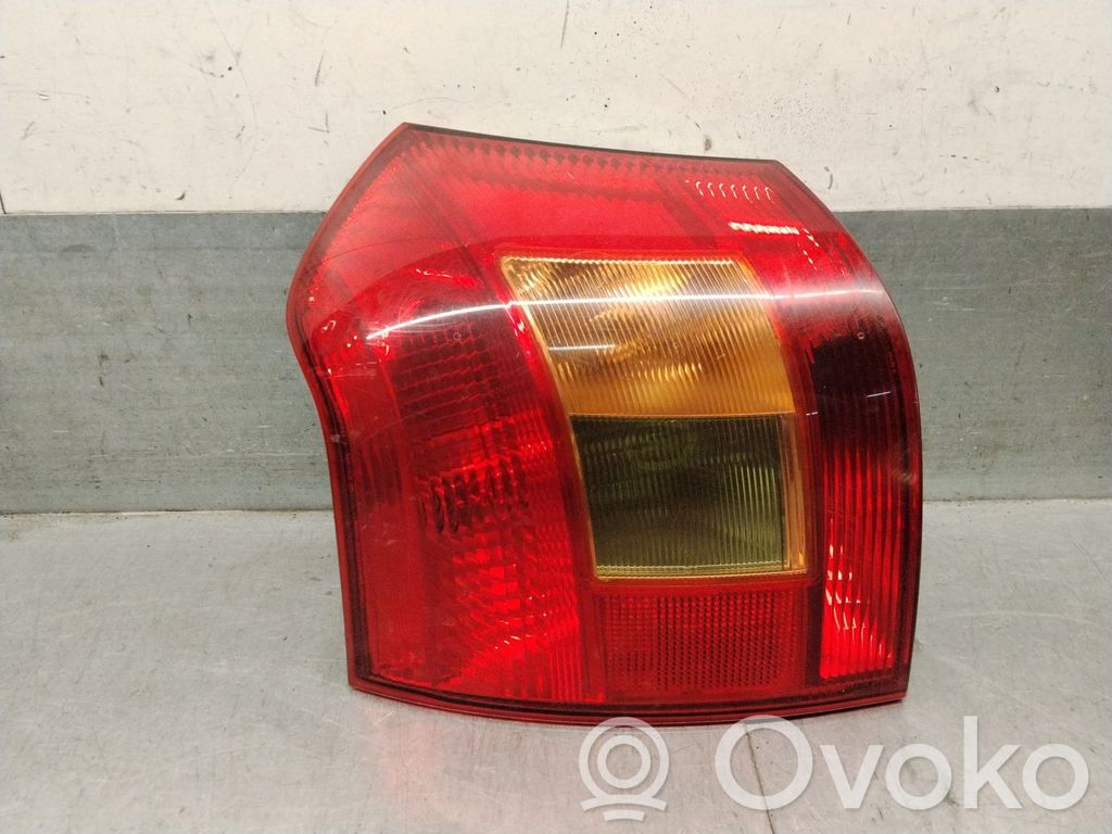 Toyota Corolla E120 E130 Luci posteriori 