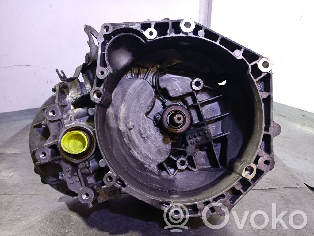 Opel Zafira B Boîte de vitesses manuelle à 5 vitesses