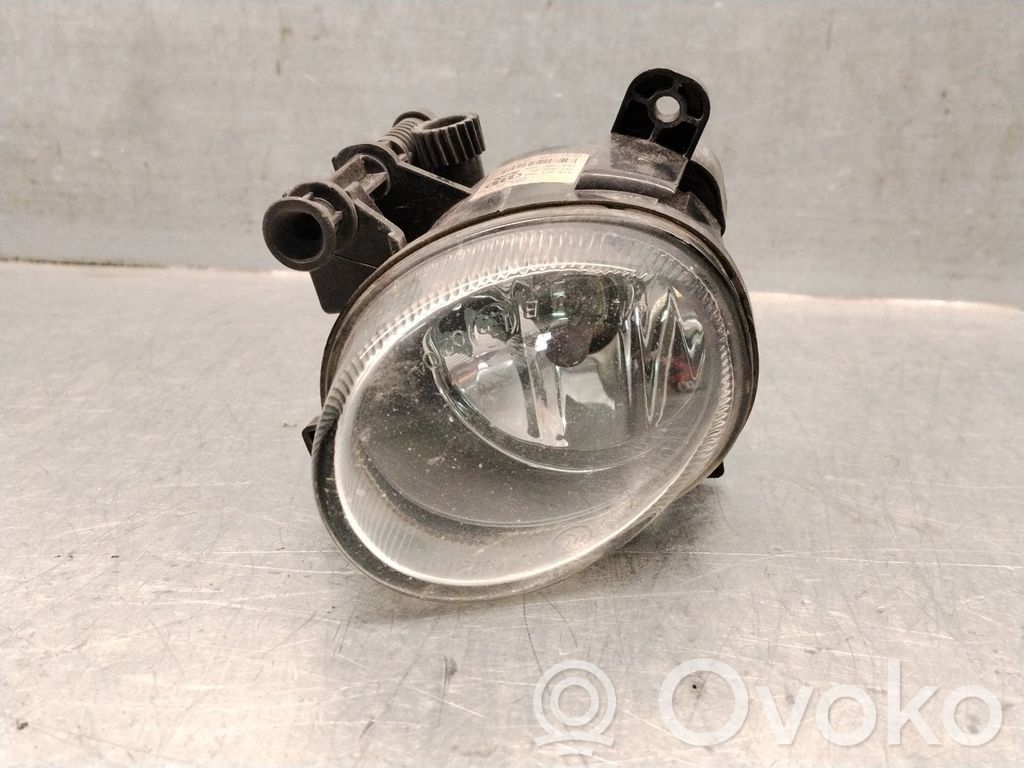 Etusumuvalo   8T0941700,8T0941700,89205622