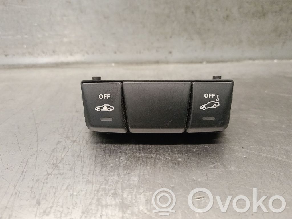 Infiniti QX30 Interrupteur / bouton multifonctionnel