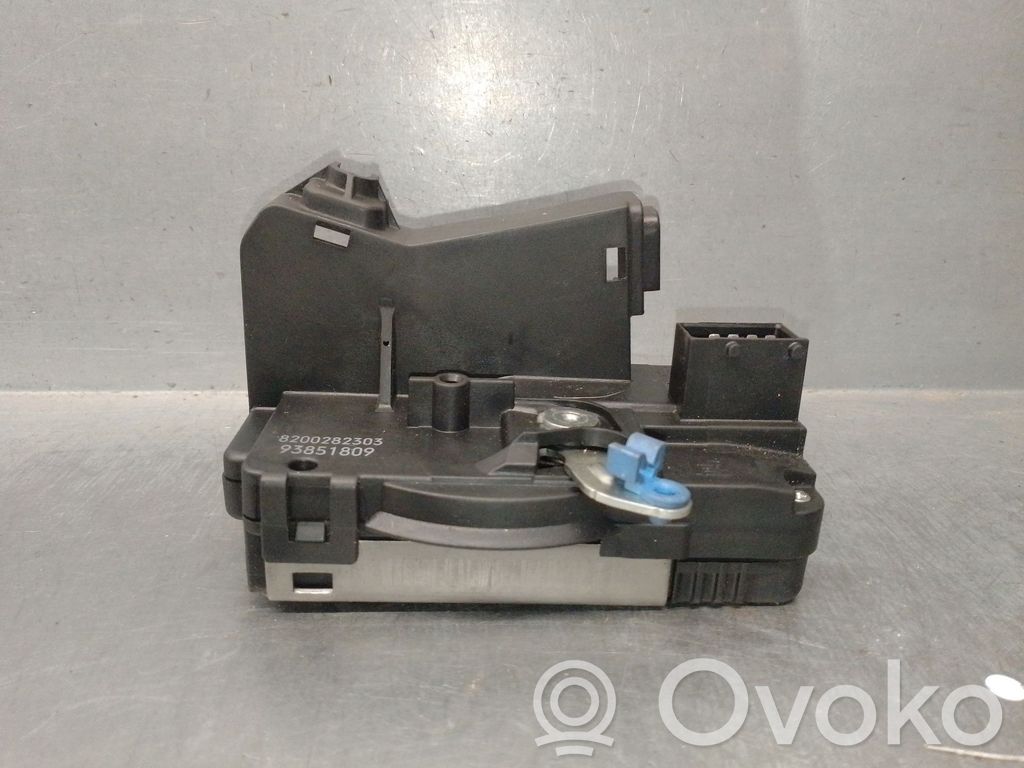 Renault Trafic II (X83) Tailgate lock latch
