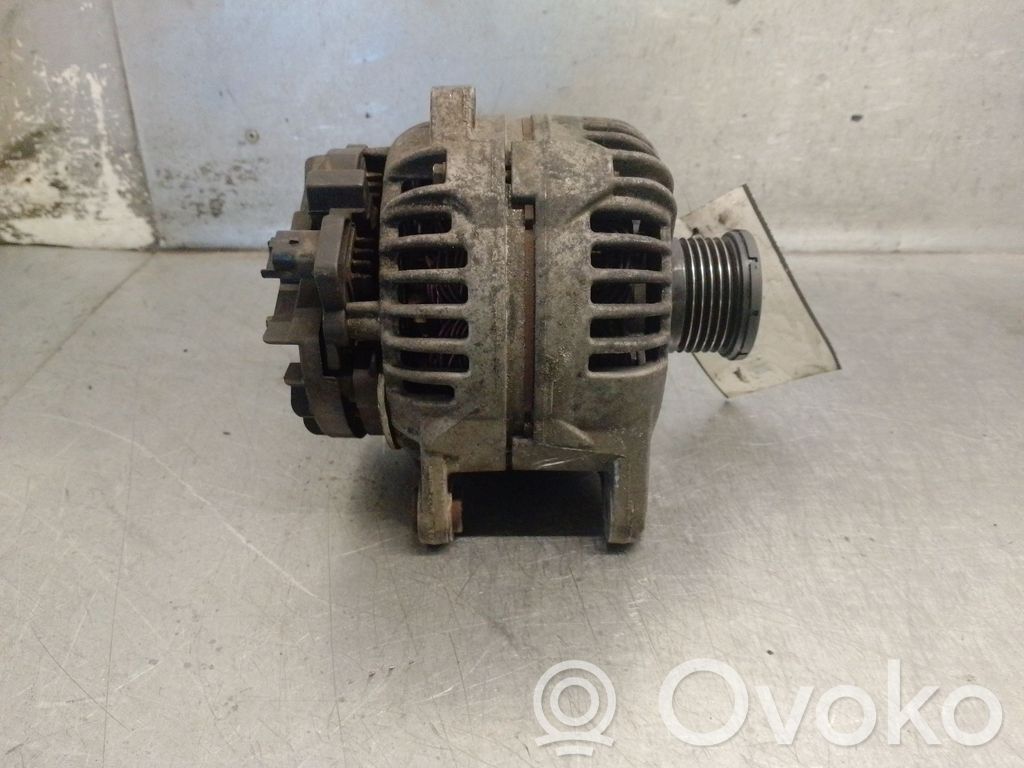 Renault Laguna II Ģenerators 