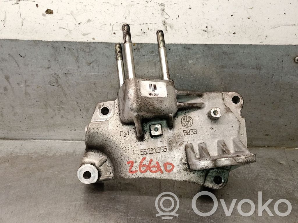 Fiat Doblo Engine mount bracket