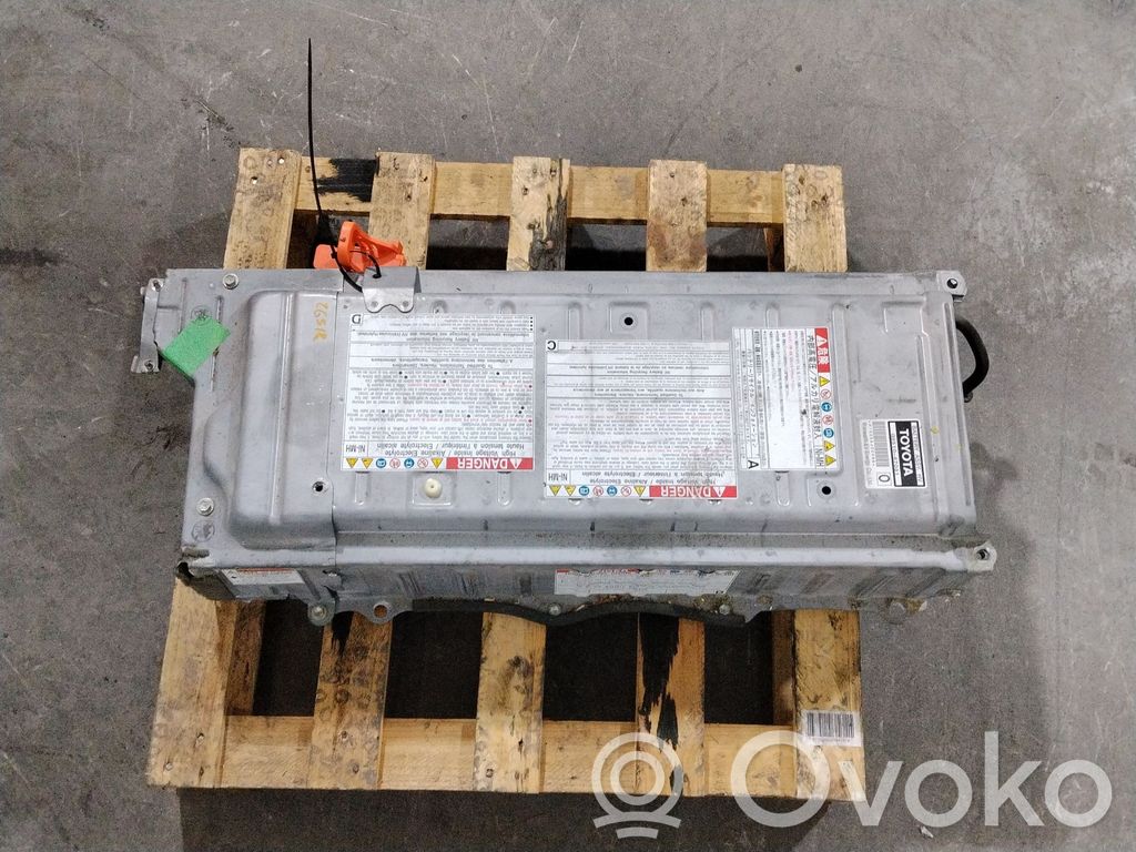 Toyota Prius (XW20) Akumuliatorius