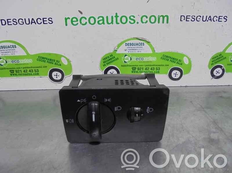 Ford Focus Comutator lumini bord 