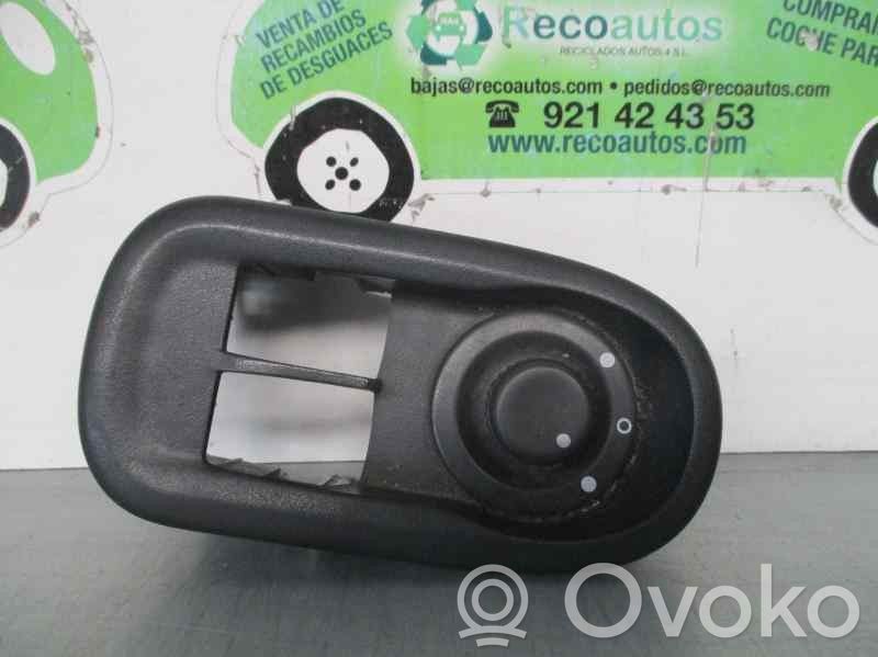 Renault Master III Bouton de commutateur rétroviseur latéral