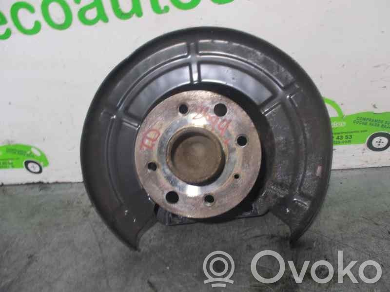 Opel Combo C Mangueta de dirección de rueda trasera