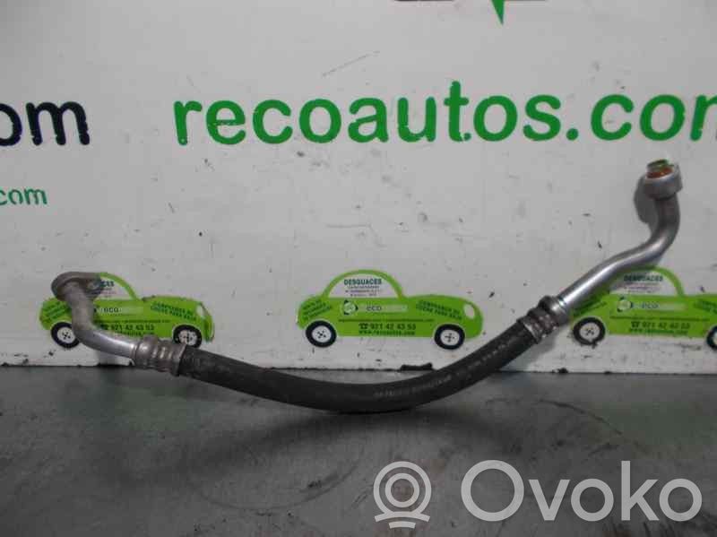Ford Focus Ilmastointilaitteen putki (A/C) 
