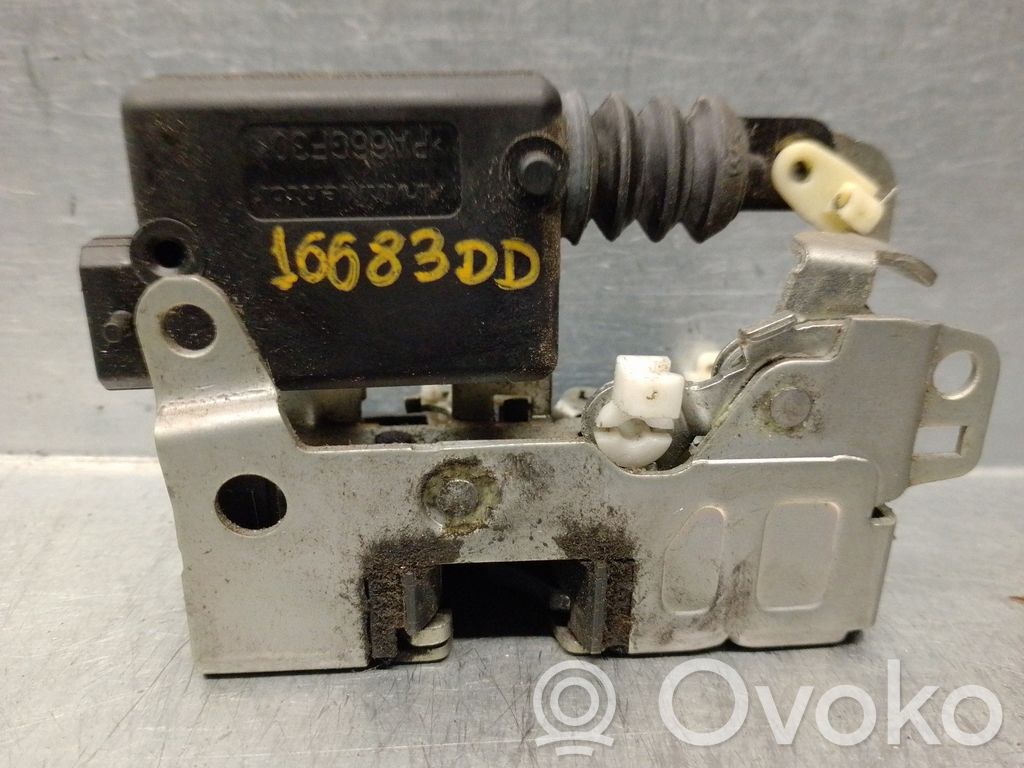 Dacia Logan VAN Front door lock 