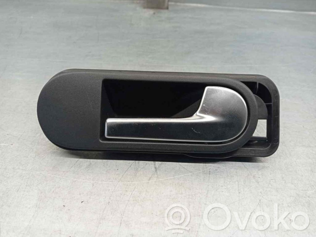 Volkswagen Golf SportWagen Manecilla interna puerta trasera 