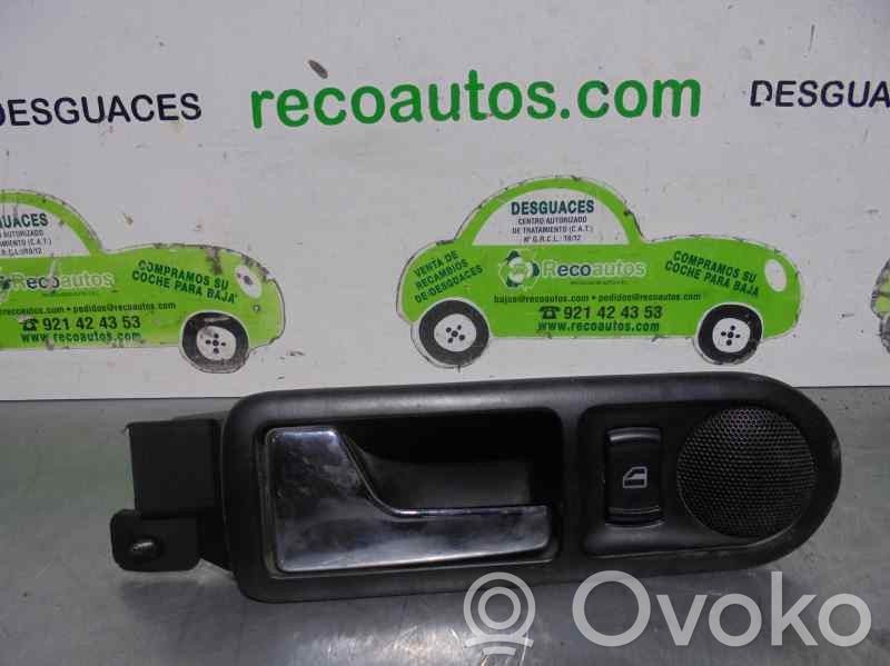 Volkswagen Passat Alltrack Manecilla interna puerta trasera 