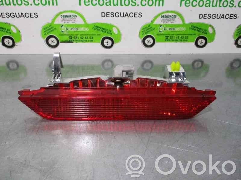Toyota Yaris Verso Luz de freno adicional/tercera 