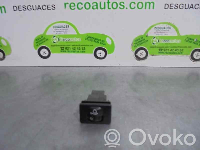 Toyota Auris 150 Interruttore di regolazione dell’illuminazione del quadro 