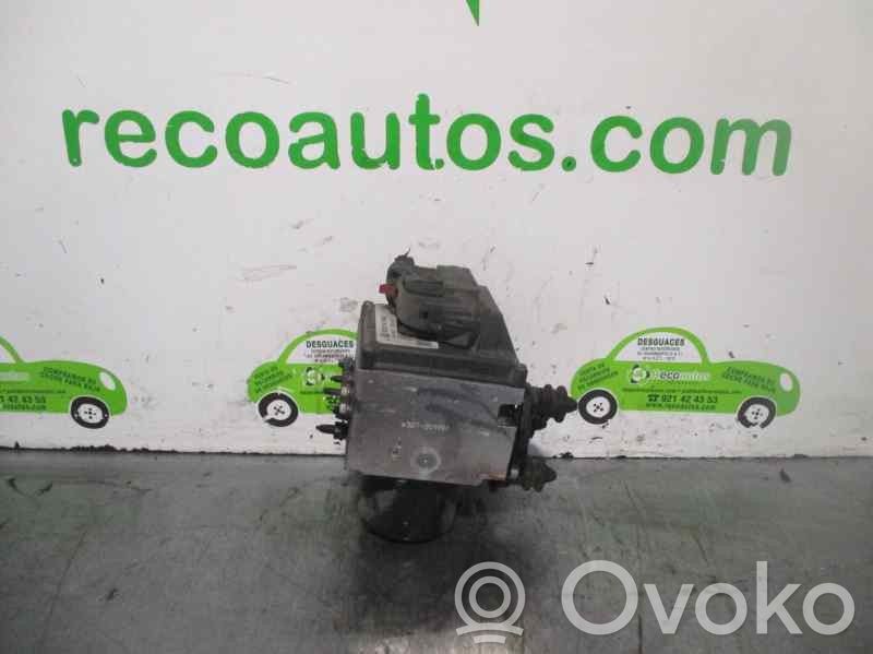 Volkswagen Passat Alltrack ABS-pumppu 