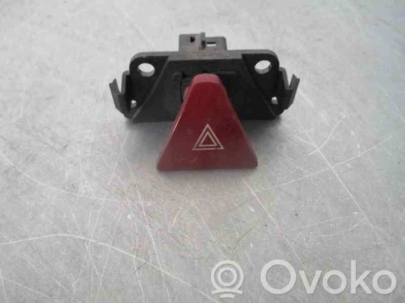 Peugeot 307 Hazard light switch 