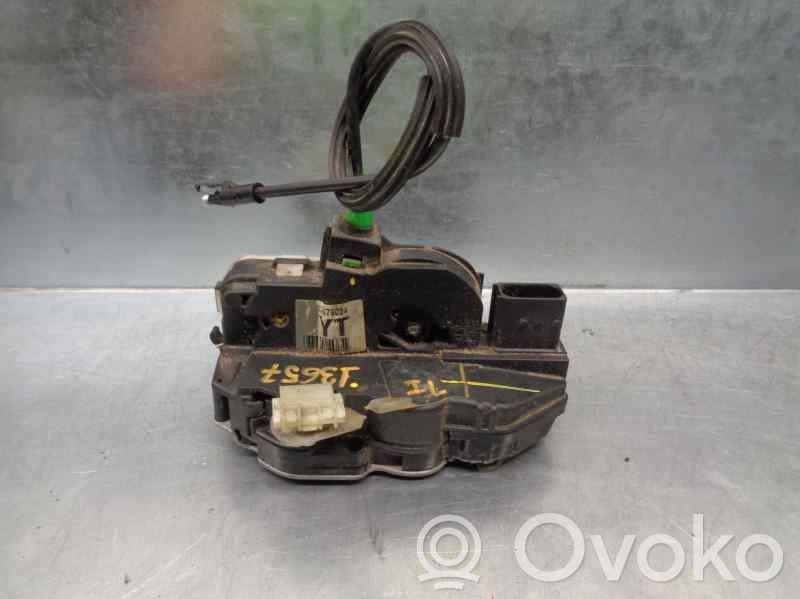 Opel Astra G Takaoven lukko 
