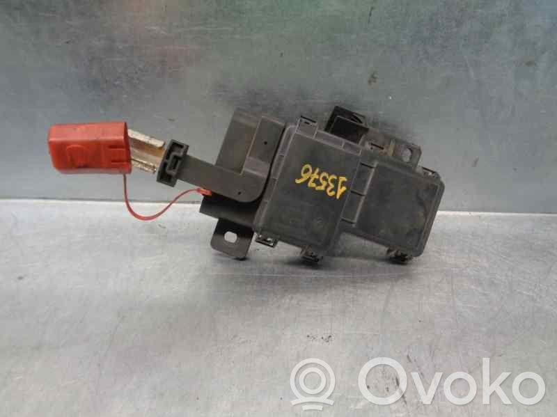 BMW 7 E65 E66 Sicherungskasten komplett 
