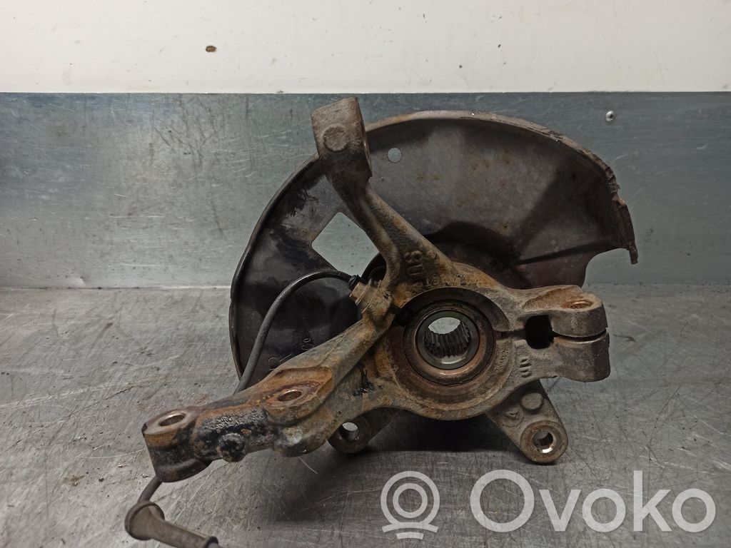 Mazda 2 Etupyörän navan laakerikokoonpano 