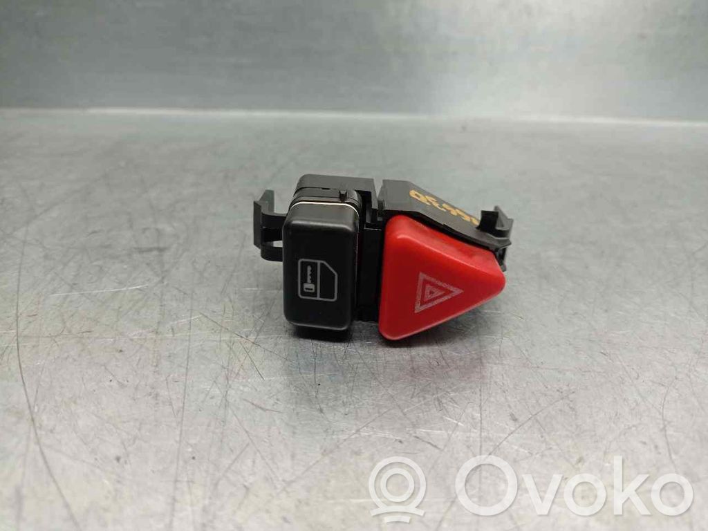 Mercedes-Benz A W168 Interruttore luci di emergenza 