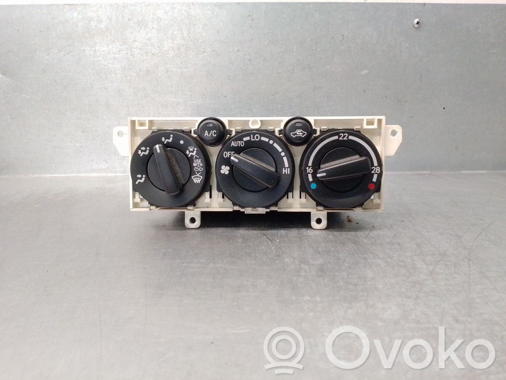 Toyota Avensis T220 Unidad de control/módulo del aire acondicionado 