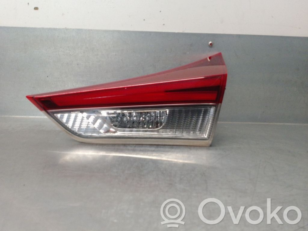 Toyota Auris E180 Rückleuchte Heckleuchte