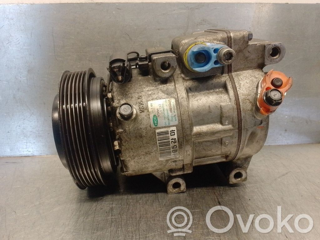 Hyundai i30 Ilmastointilaitteen kompressorin pumppu (A/C) 