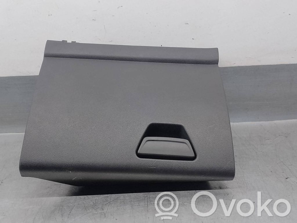 Ford C-MAX II Handschuhfach