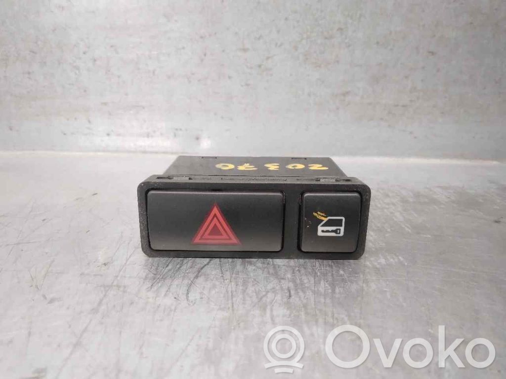 BMW 3 E46 Hazard light switch