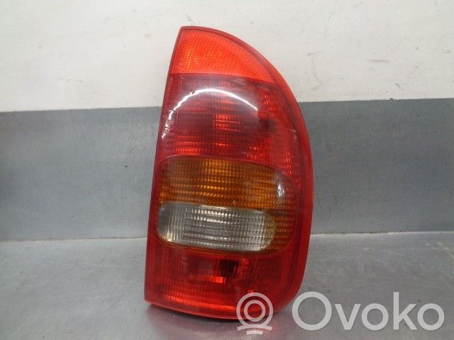Opel Corsa B Luci posteriori