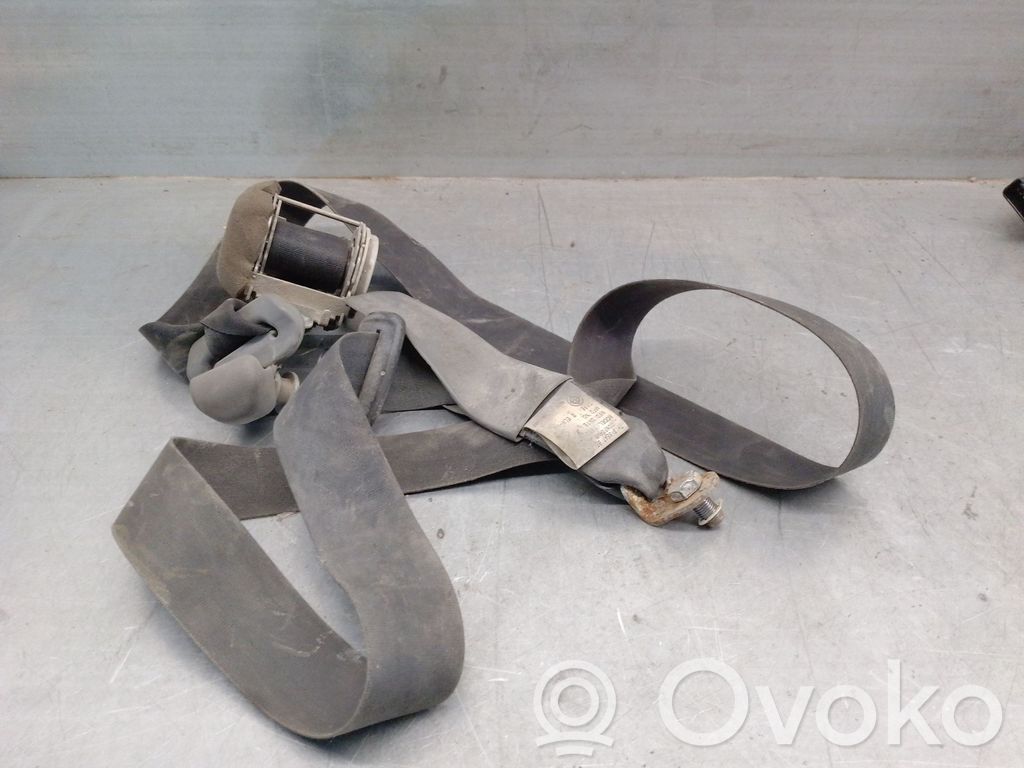 Ford Ranger Sicherheitsgurt hinten 