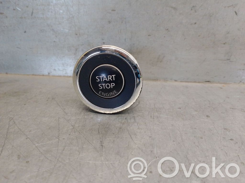 Nissan Qashqai Interruptor de control multifunción 