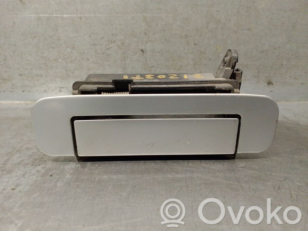 Audi A4 S4 B5 8D Türgriff Türöffner hinten 