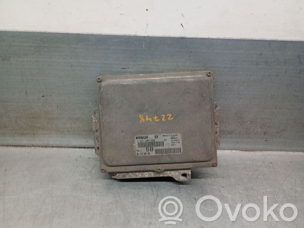 Citroen Saxo Moottorin ohjainlaite/moduuli 