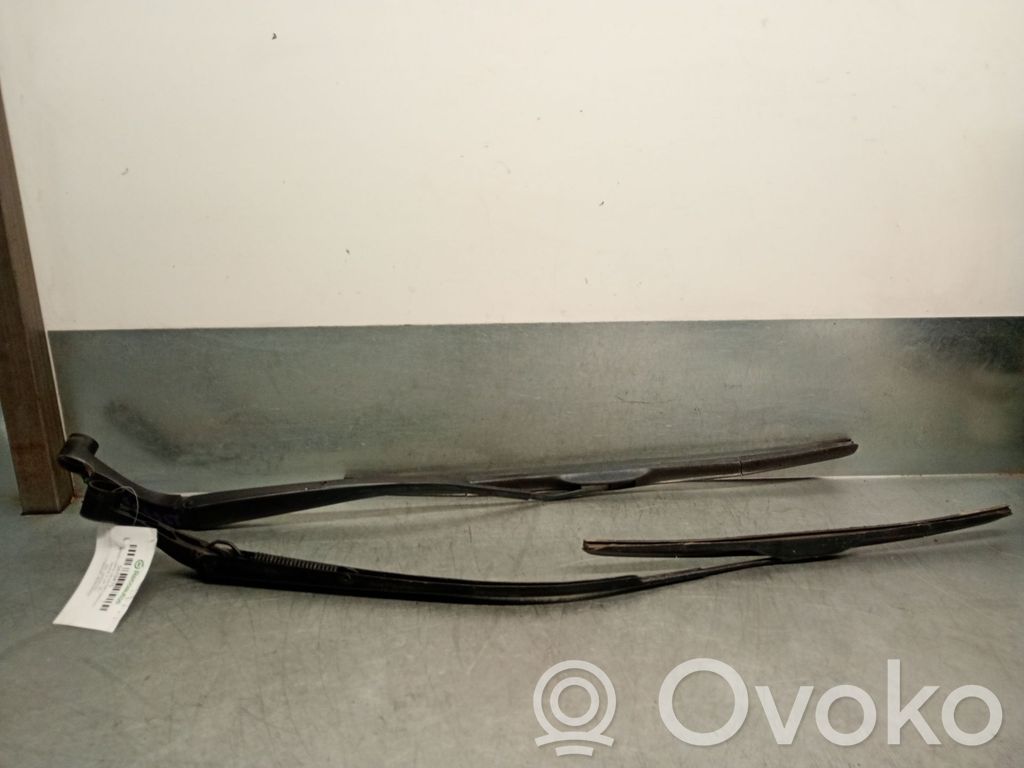 Mazda 3 III Wischerarm vorne