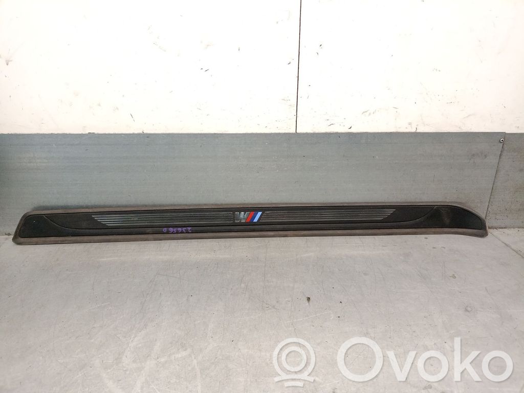 BMW 1 E81 E87 Verkleidung Heckklappe 