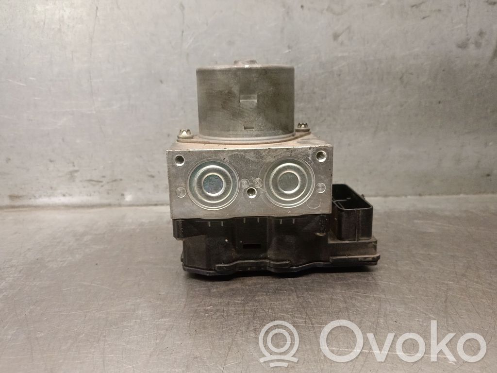 Ford Mondeo MK IV ABS-pumppu 
